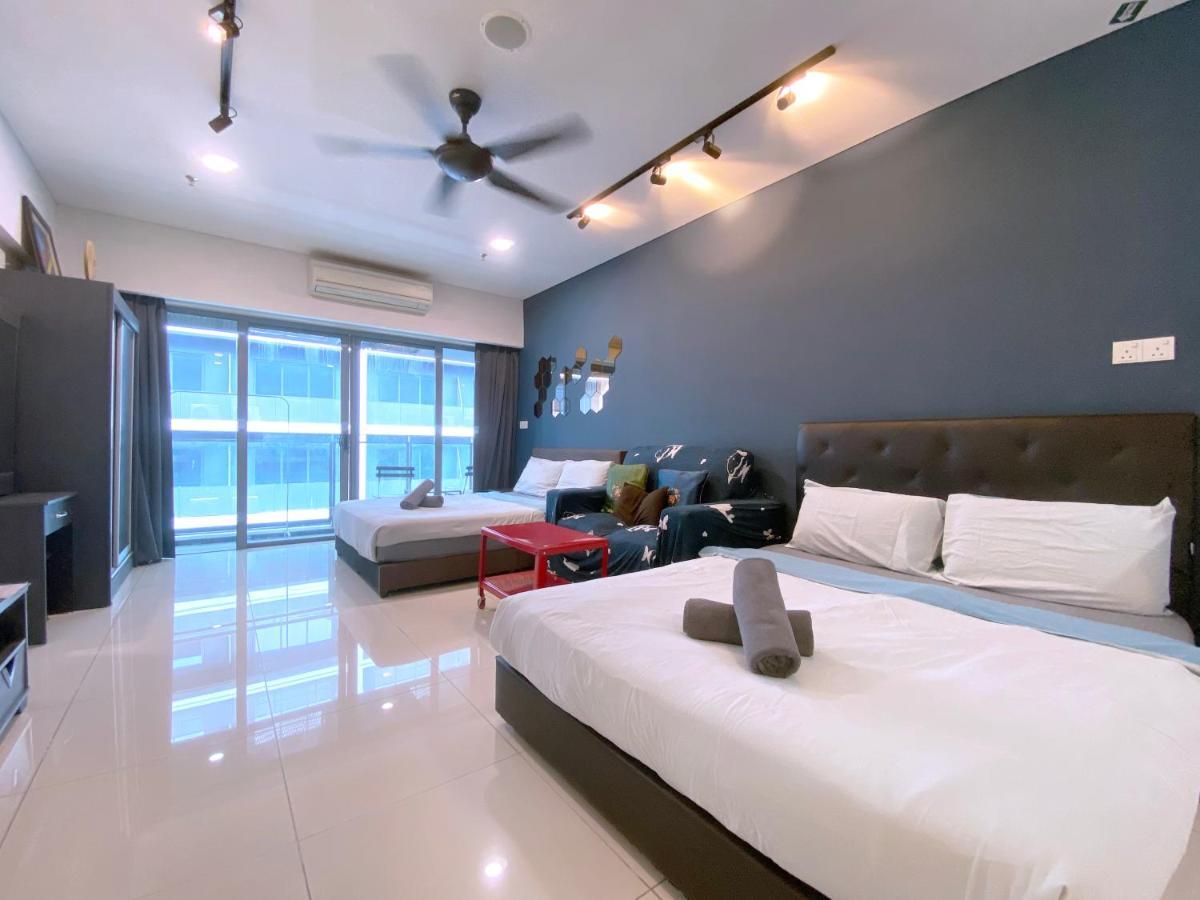 Mercu Summer Suite Klcc @ Penguin Homes Куала-Лумпур Экстерьер фото