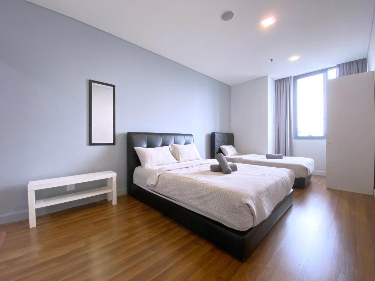 Mercu Summer Suite Klcc @ Penguin Homes Куала-Лумпур Экстерьер фото