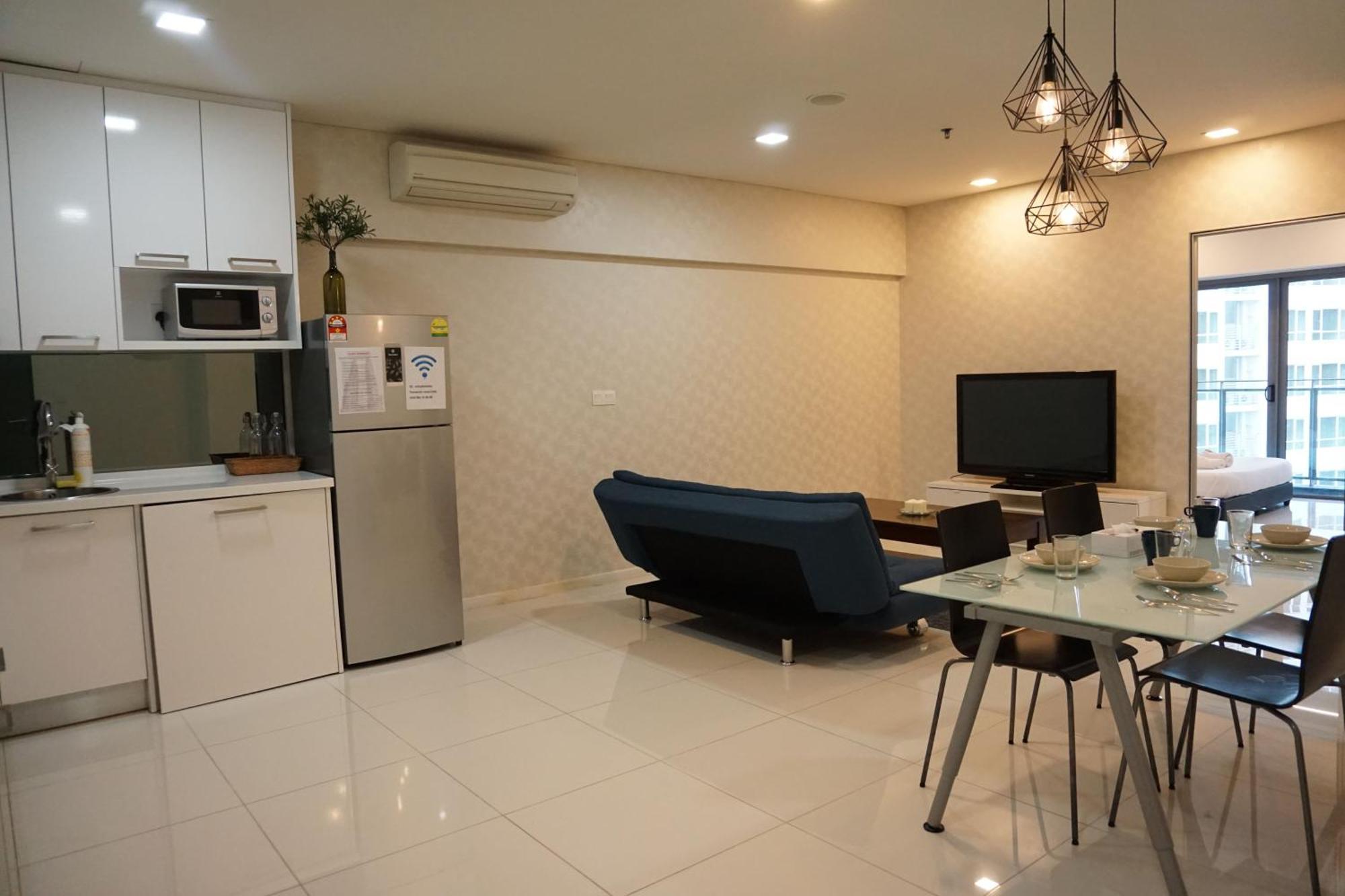 Mercu Summer Suite Klcc @ Penguin Homes Куала-Лумпур Экстерьер фото
