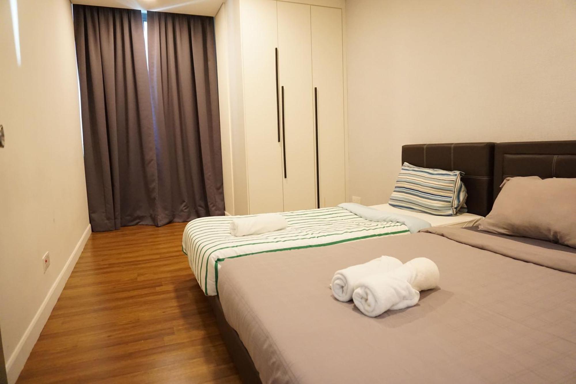 Mercu Summer Suite Klcc @ Penguin Homes Куала-Лумпур Экстерьер фото