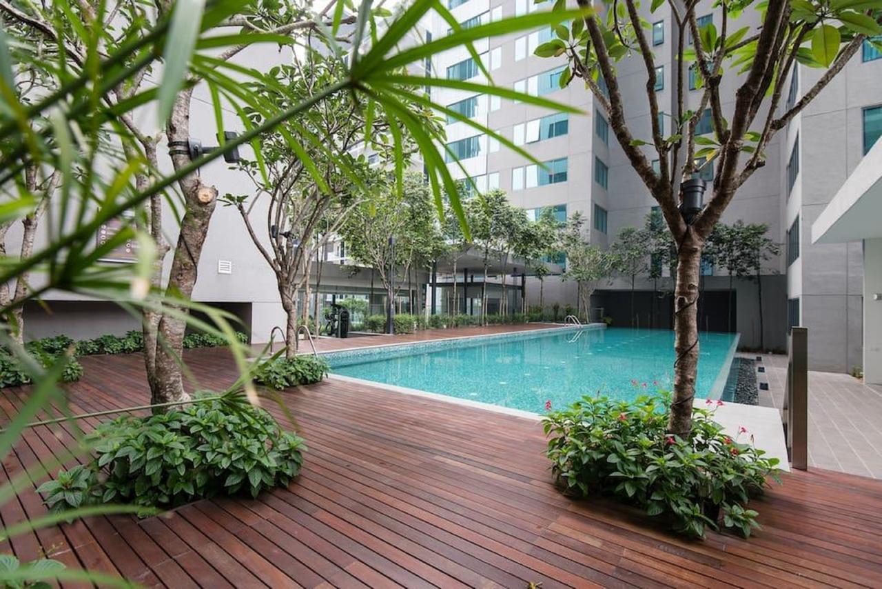 Mercu Summer Suite Klcc @ Penguin Homes Куала-Лумпур Экстерьер фото